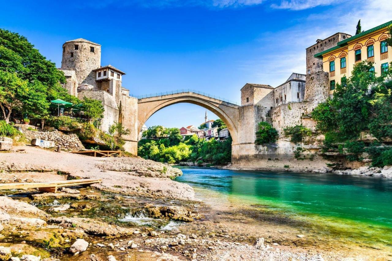 Next To The Old Bridge Apartments Mostar Exteriör bild