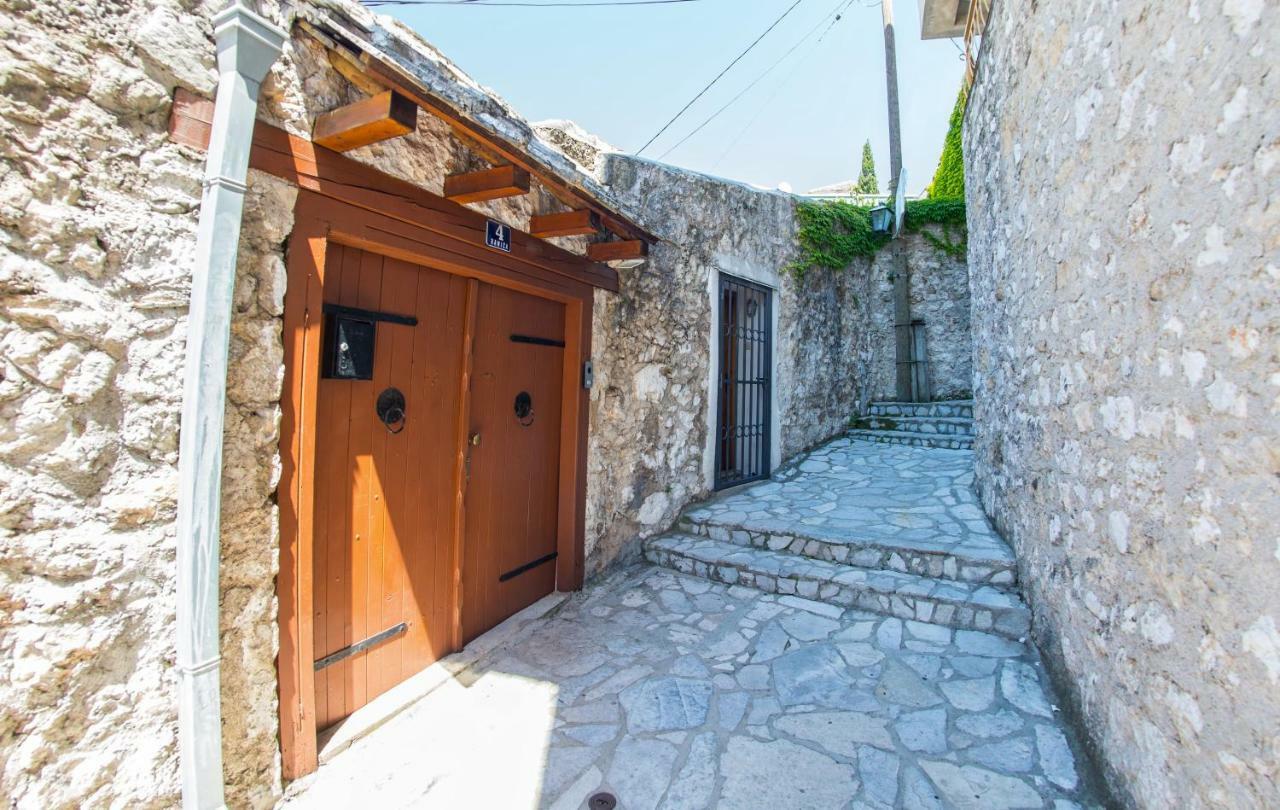 Next To The Old Bridge Apartments Mostar Exteriör bild